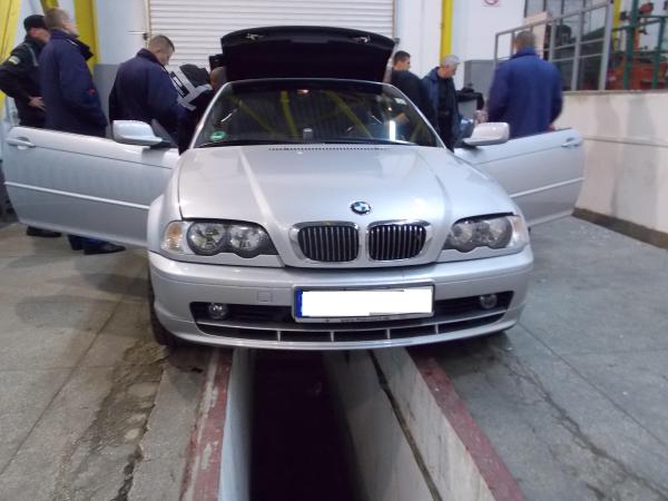 В Ставрополе сотрудники таможни изъяли у мужчины автомобиль BMW